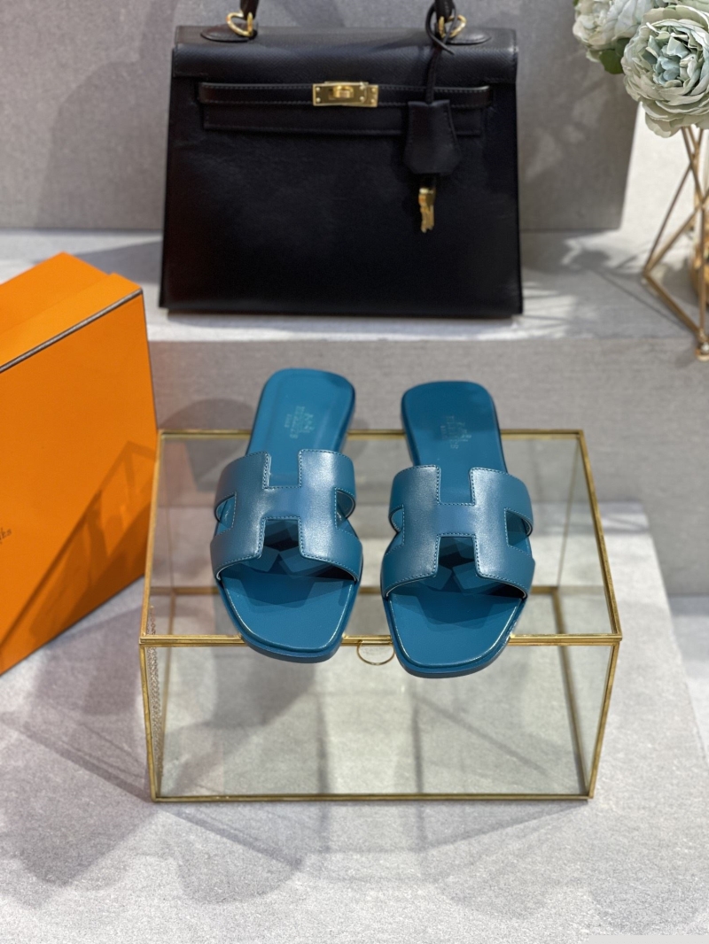 H**mes slippers